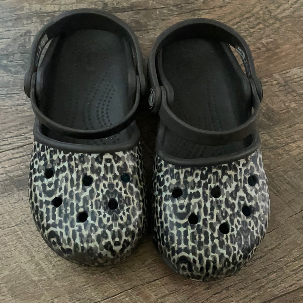 Girls animal print crocs size 11c